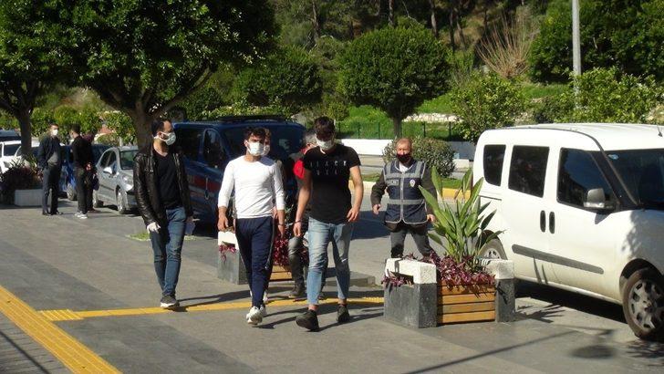 Otomobil çalan 3 şüpheli nefesleri kesen operasyonla yakalandı G3