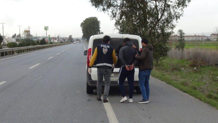 Otomobil çalan 3 şüpheli nefesleri kesen operasyonla yakalandı G5