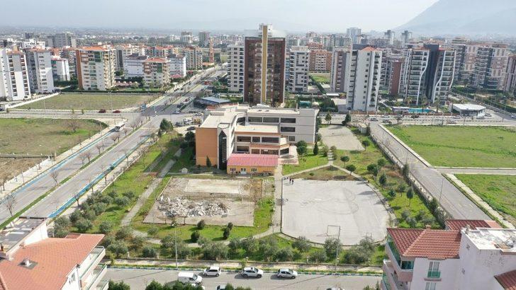 Gençlik ve Spor Bakanlığından Manisa’daki okullara spor tesisi G2