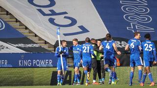 Leicester City, sahasında Crystal Palace'ı 2 golle geçti