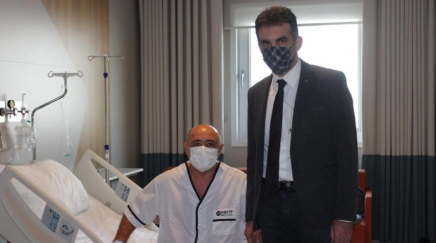 Koronavirüse yakalandı, hayatı kurtuldu