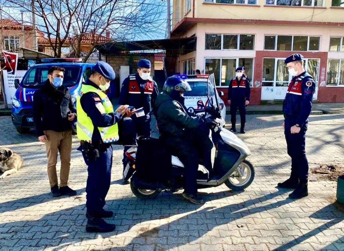 İzmir&rsquo;de jandarmadan huzur ve g&uuml;ven uygulaması