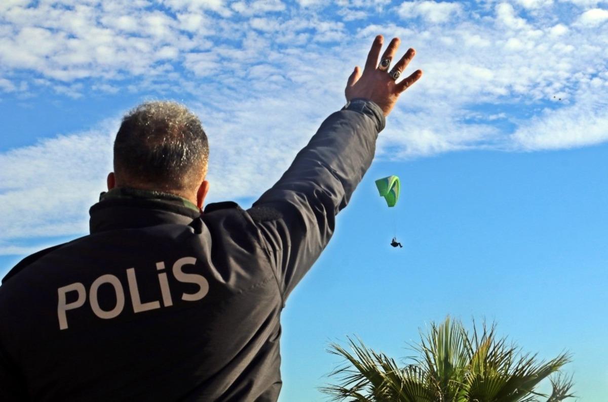 (&Ouml;zel) &ldquo;Polis kuş u&ccedil;urtmadı&rdquo; deyimi Antalya&rsquo;da ger&ccedil;ek oldu