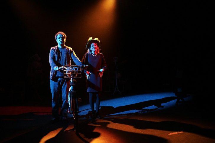 AŞT’de “Kunduracı Doktor” ile perdeleri açacak G3