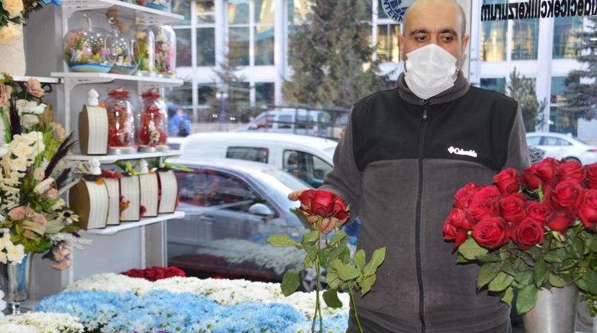 'Sevgilisine kilosu kadar gül alan var'