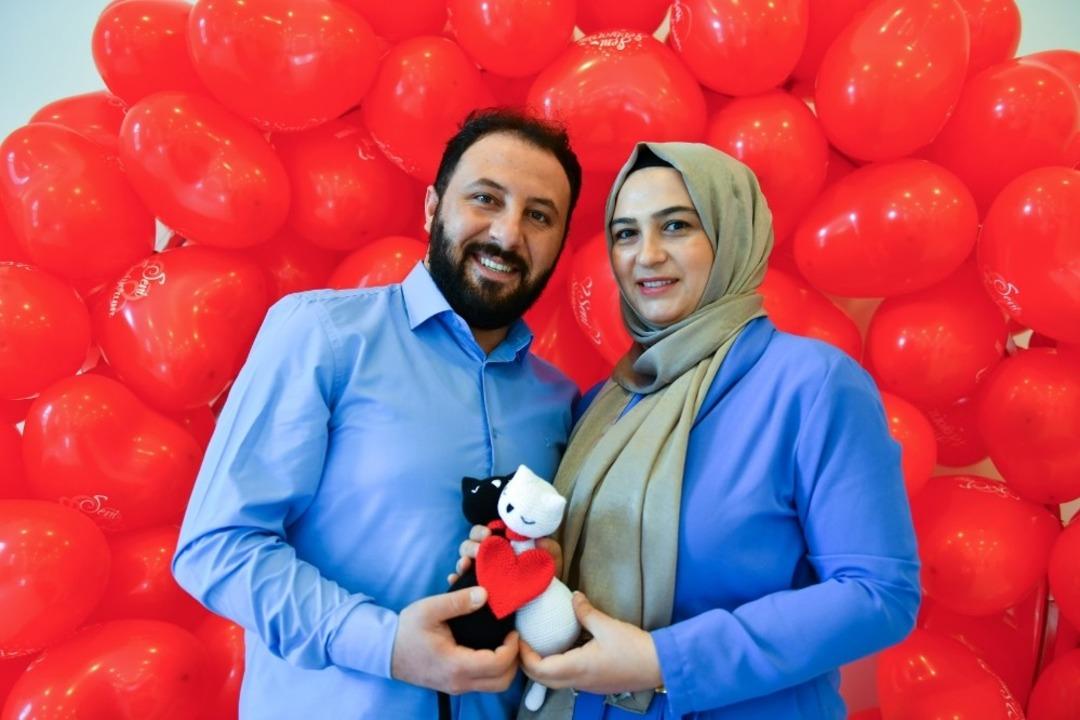 Sevgililer G&uuml;n&uuml;&rsquo;nde mutlu evliliğin sırrını anlattılar