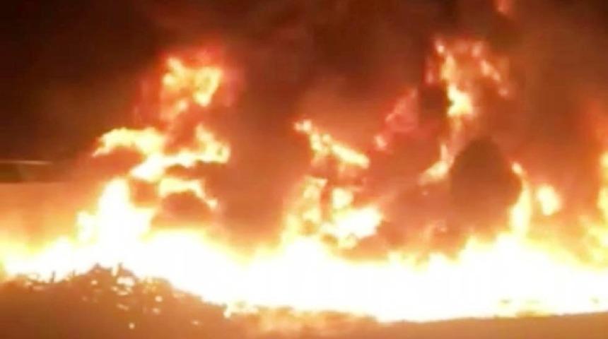 Diyarbakır’da tarlada yanan hortumlar paniğe neden oldu