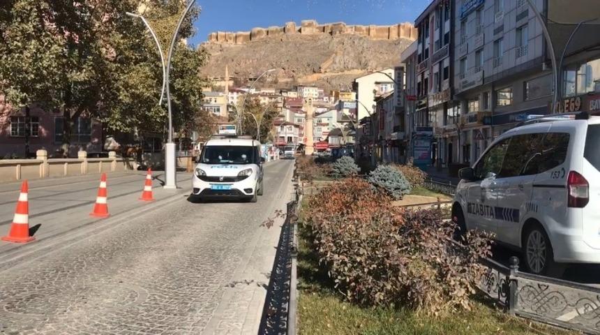 Bayburt&rsquo;ta sokaklar boş kaldı