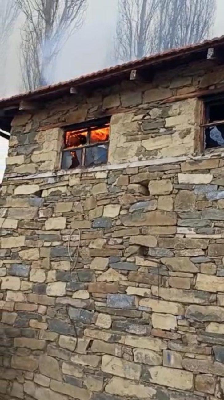 Hayvanlar yanmaktan son anda kurtarıldı G3