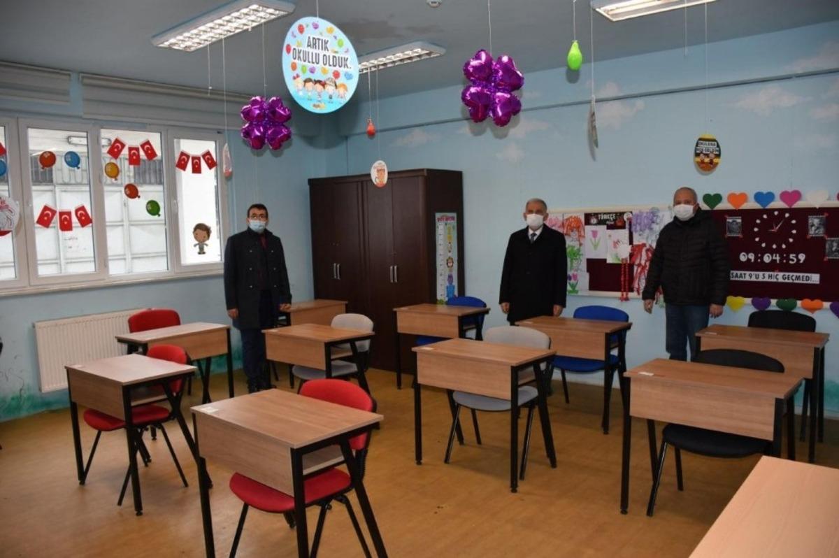 Bah&ccedil;acıoğlu, "Okullarımız y&uuml;z y&uuml;ze eğitime hazır"