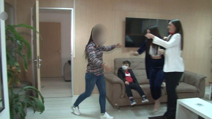 PKK’dan kaçıp teslim olan genç kız 5 yıl sonra Bursa’daki ailesine kavuştu G2