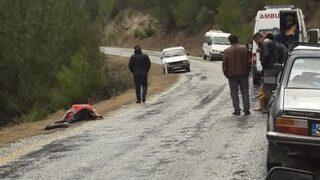 Muğla'da bir kişi yol üzerinde ölü olarak bulundu