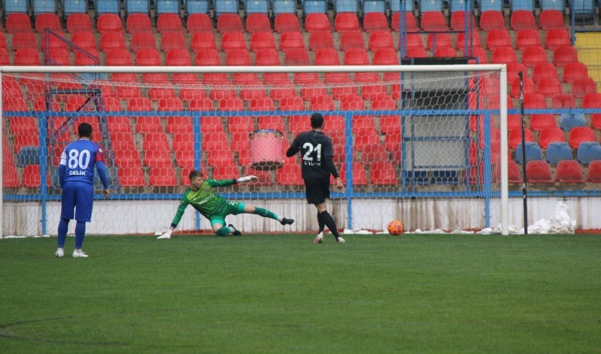 Bayburt &Ouml;zel İdarespor galibiyet sersini s&uuml;rd&uuml;rd&uuml;