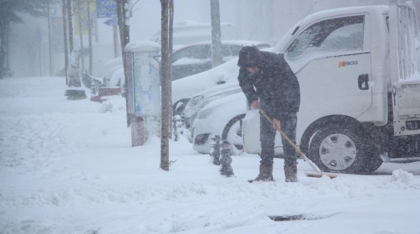İstanbul ve birçok ilde yüz yüze eğitime ara verildi
