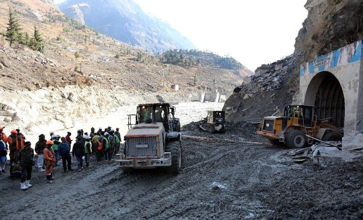 Hindistan’daki buzul felaketinde ölü sayısı 50’ye yükseldi G3