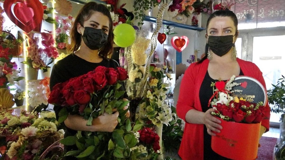 Y&uuml;ksekova&rsquo;da sevgililer g&uuml;n&uuml; onlardan sorulur