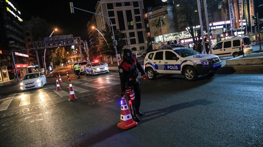 Son Dakika | Herkesin merak ettiği soru: Kısıtlamalar geri gelecek mi?