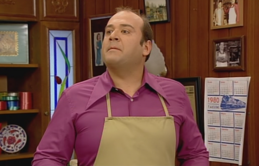 Seksenler'in &lsquo;Pastacı Sami&rsquo;si Berat Yenilmez ve eşinin zayıflama ser&uuml;veni... Berat Yenilmez ka&ccedil; kilo verdi?