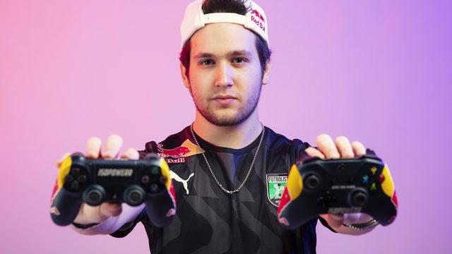 İsmail Can anlattı! Bakın oyuna günde kaç saat ayırıyormuş