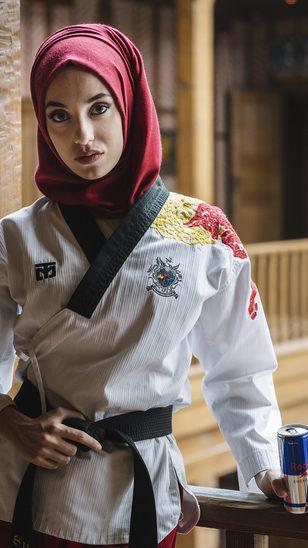 D&uuml;nya şampiyonu K&uuml;bra Dağlı: Hayallerinizin peşinden koşun, bir g&uuml;n mutlaka yorulacaklardır