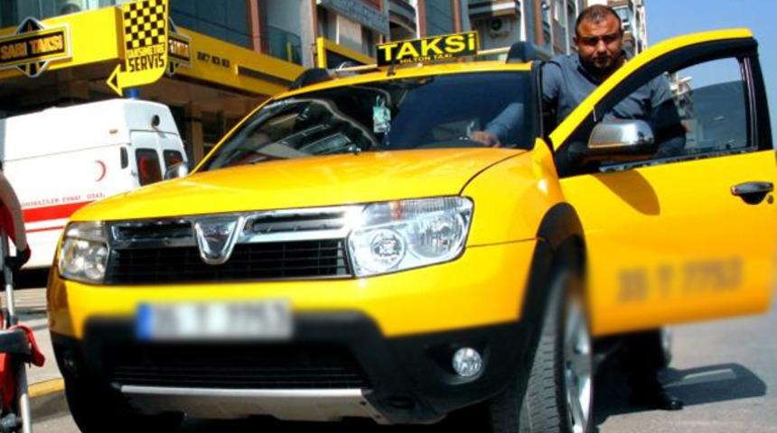 Köpeğini bırakıp giden bile var! Takside unutulanlar şoke etti