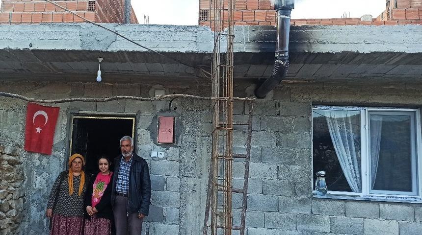 Aksu ailesi yeni evine kavuştu