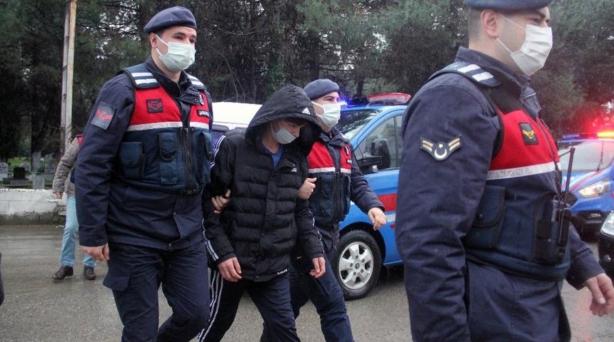 İkranur’un katil zanlısı oldukları iddiasıyla halası ve küçük amcası adliyeye çıkartıldı