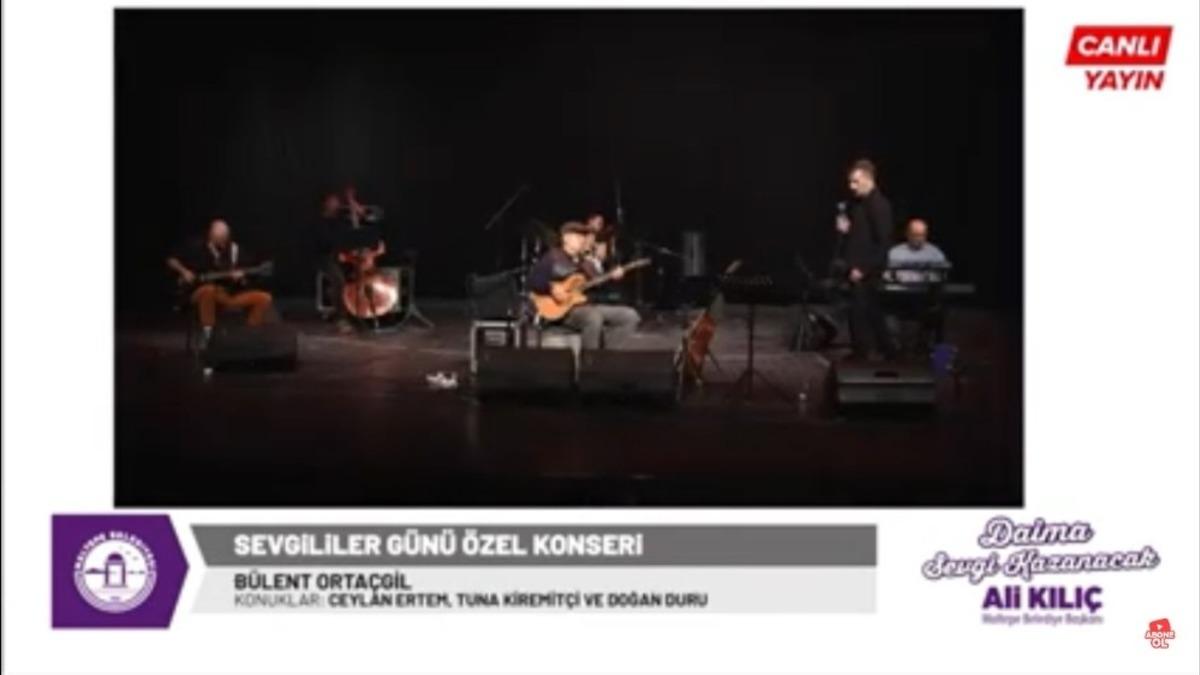 14 Şubat, Orta&ccedil;gil şarkılarıyla kutlandı