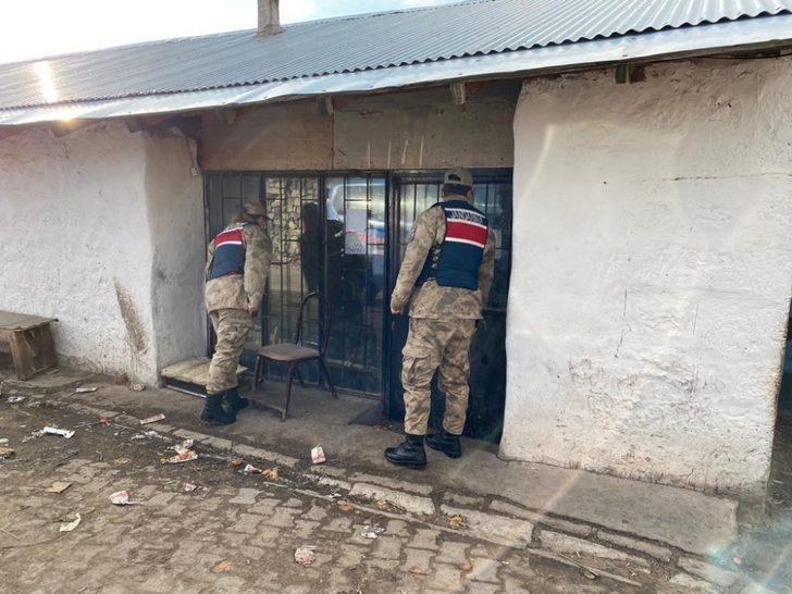 Jandarma açılan okullarda önlemleri arttırdı G2