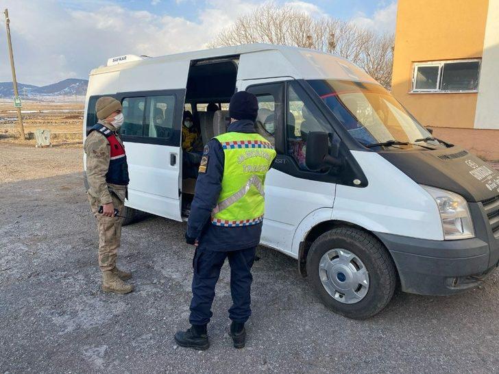 Jandarma açılan okullarda önlemleri arttırdı G4