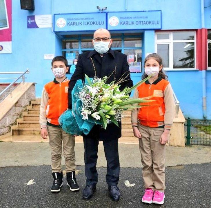 Trabzon’da köy okulu ve ana okullarında yüz yüze eğitime başlanıldı G1