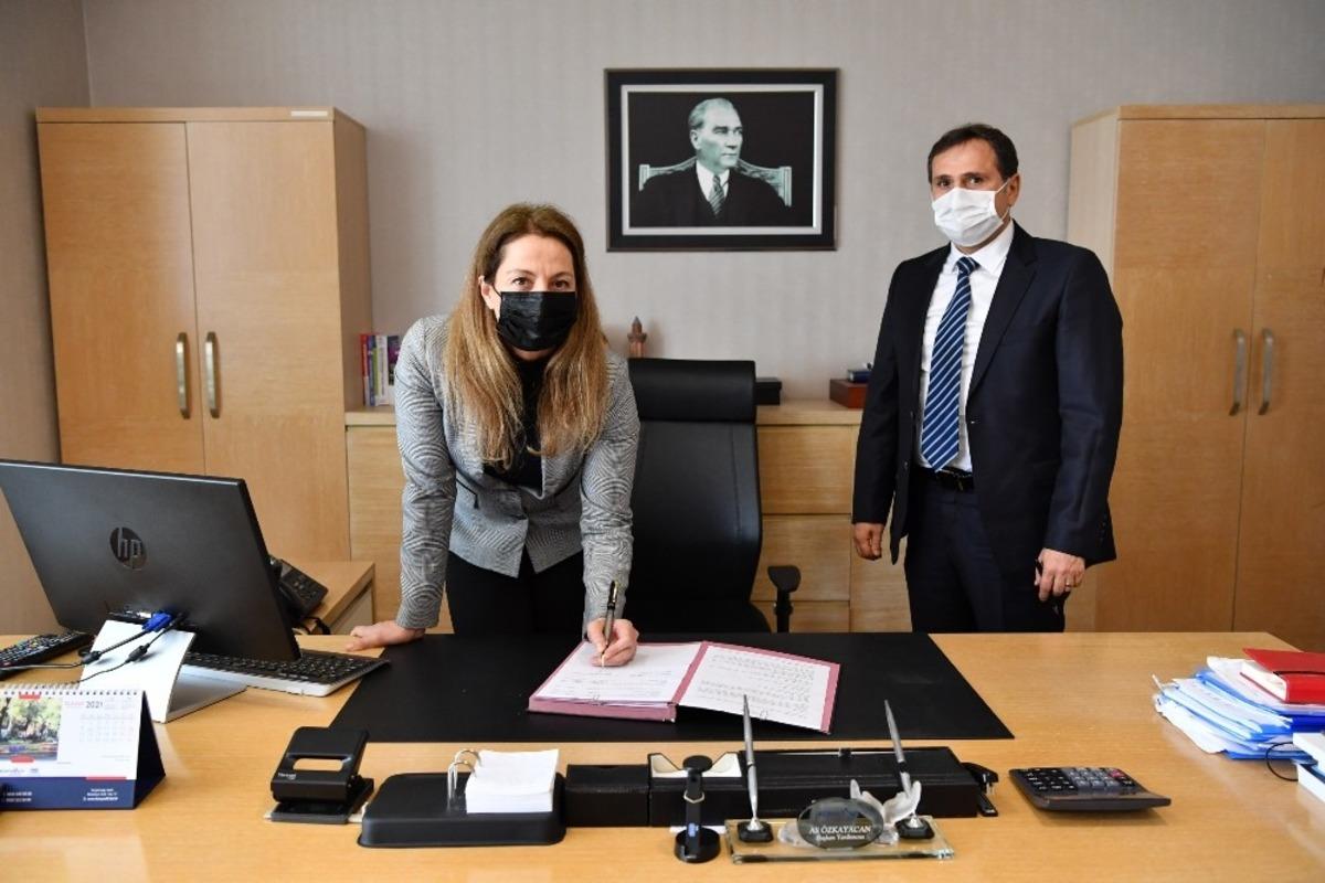 Konyaaltı Belediyesi hayvan &uuml;reticilerine y&ouml;nelik &lsquo;&uuml;cretsiz aşı&rsquo; desteğine devam edecek