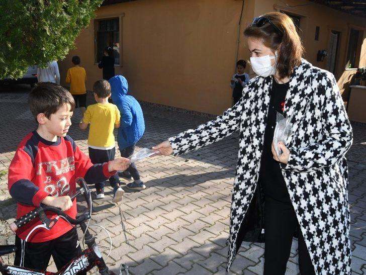 Oral: "Yaşlılarımız bizi biz yapan değerlerimizdir" G3