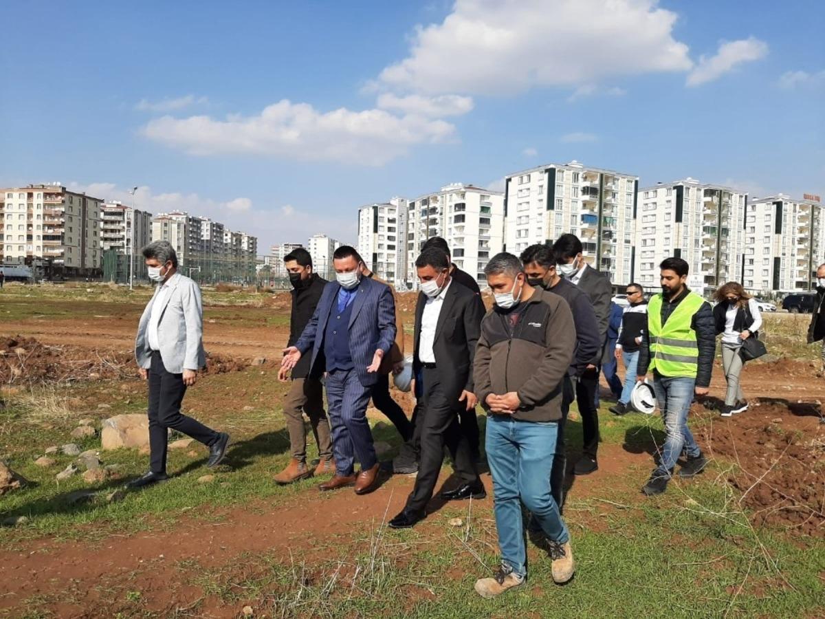 Diyarbakır&rsquo;ın yeni oksijen deposu Bağlar Millet Bah&ccedil;esinin yapımına başlandı