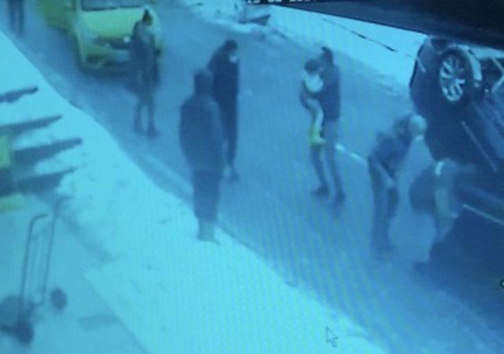 Sarıyer’de çocuklu ailenin dehşeti yaşadığı kaza kamerada G2