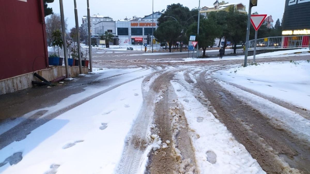 Kar yağışı Kapıdağ&rsquo;da etkili oldu