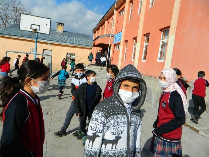 Posof’ta bir ilkokul açıldı G5