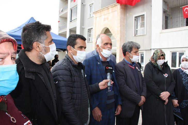 Gara’da şehit edilen polis memurunun babası: "Vatan, bayrak, ezan sağ olsun" G5