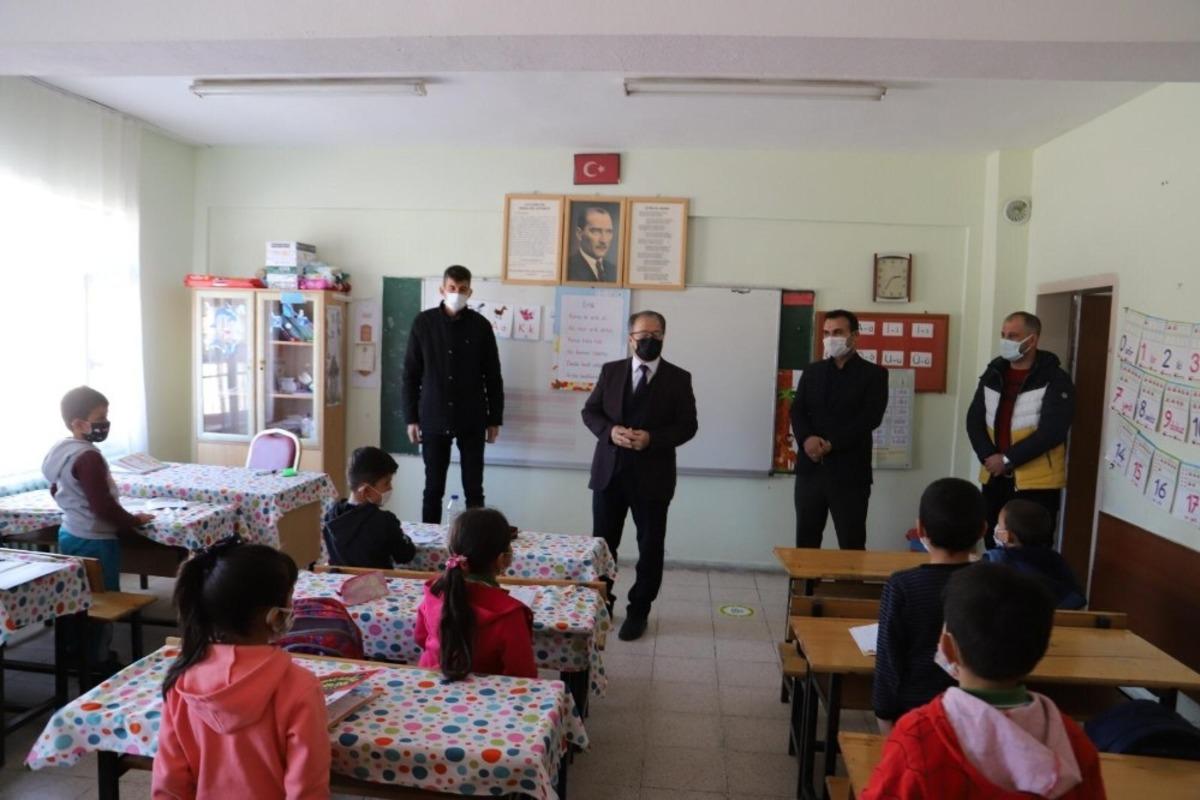 Niğde&rsquo;de 25 bin &ouml;ğrenci y&uuml;z y&uuml;ze eğitime başladı