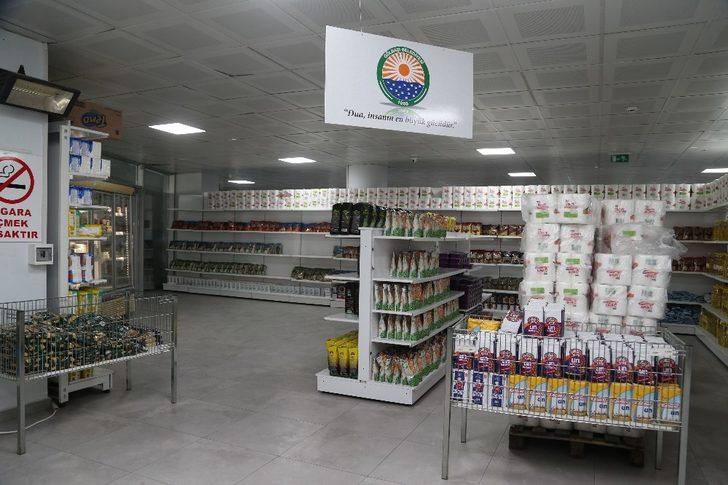 Gölbaşı Belediyesi ihtiyaç sahiplerinin yanında olmaya devam ediyor G4