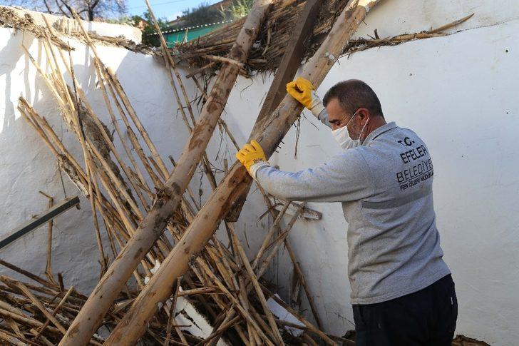 Bedensel engelli Ünal’ın evini Efeler Belediyesi tamir etti G2