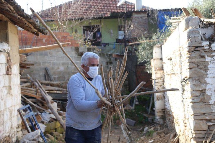 Bedensel engelli Ünal’ın evini Efeler Belediyesi tamir etti G4