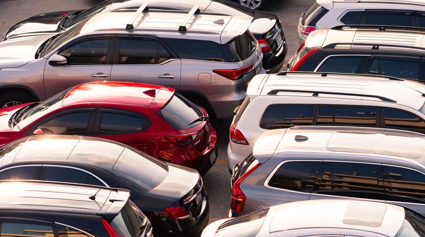 İkinci el araba alacaklar dikkat! Bakanlık ihale ile satıyor: İşte ikinci el araç listesi ve fiyatları