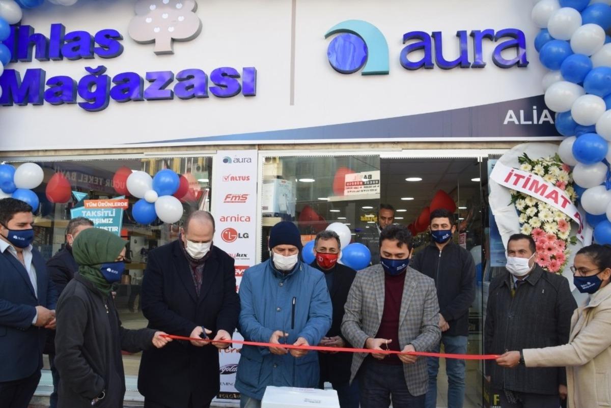 İhlas Pazarlama 108&rsquo;inci mağazasını Aliağa&rsquo;da a&ccedil;tı