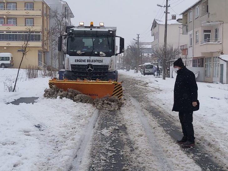 Başkan Yüksel kar temizliği çalışmalarını bizzat denetledi G3
