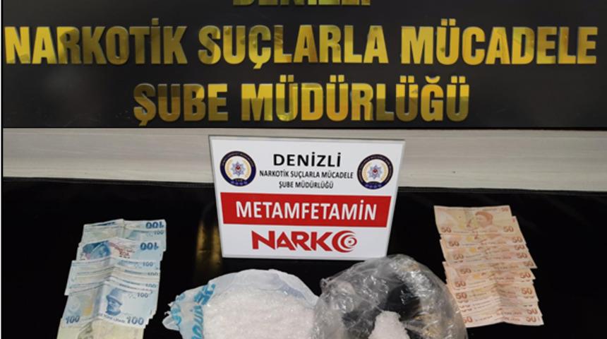 Uyuşturucu ticareti yapan 3&rsquo;&uuml; yabancı uyruklu 4 kişi tutuklandı