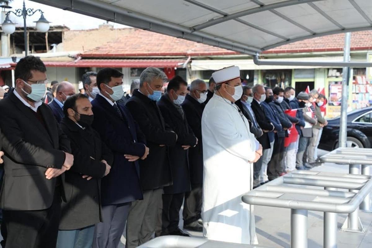 Erzincan&rsquo;da şehitler i&ccedil;in gıyabi cenaze namazı kılındı