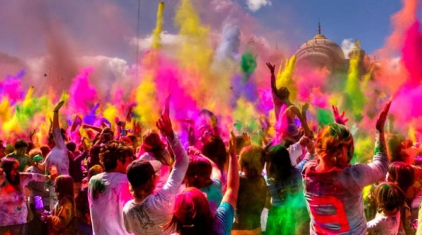 Dünyanın pek çok bölgesinde olan birbirinden çılgın festivaller!