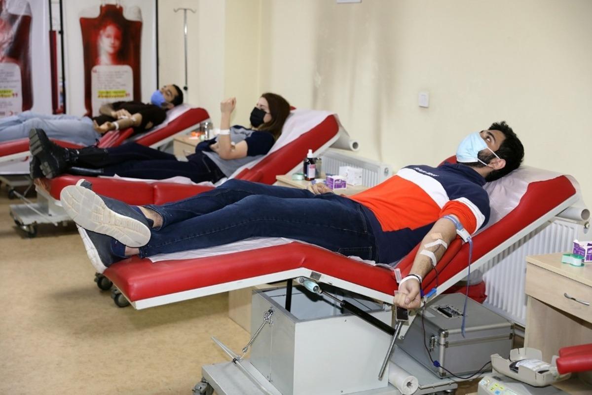 &rsquo;Kan Dostum SUB&Uuml;&rsquo; kampanyasına 50 &ouml;ğrenci destek verdi