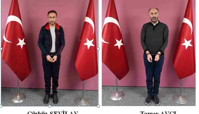 Firari FETÖ mensupları Gürbüz Sevilay ve Tamer Avcı Türkiye'ye getirildi